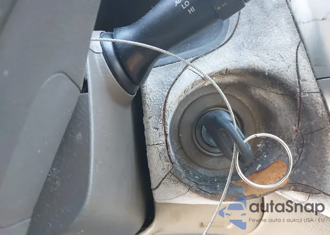 2T2GA31U44C011945: 44183901