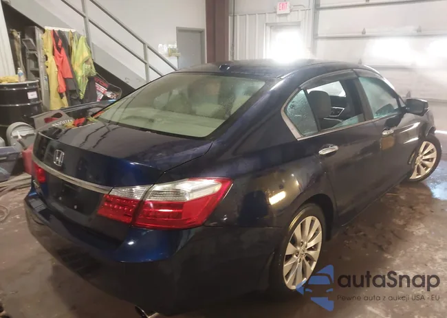 1HGCR2F88EA084633: 44183914