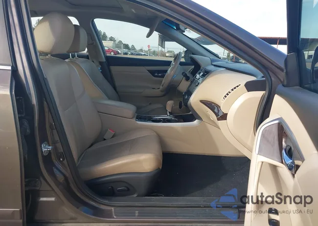 1N4AL3APXFN904772: 44183033