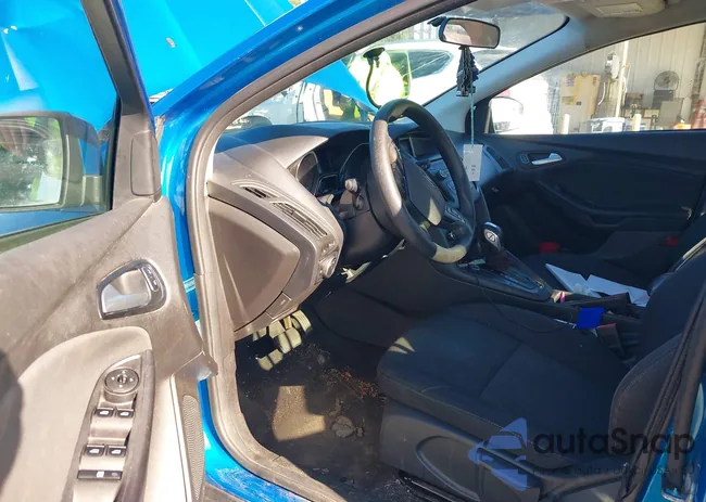 1FADP3F22FL370340: 44183050