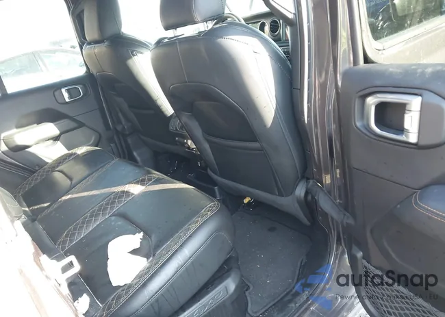 1C4JJXP64MW686213: 44183398