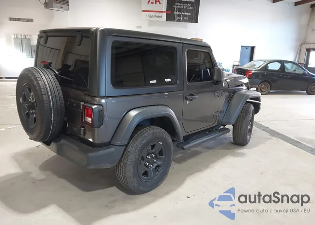 1C4PJXAN2SW552873: 44184446