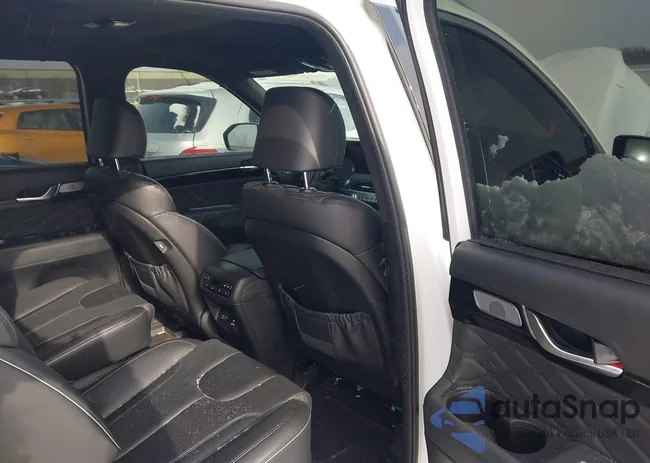 KM8R7DHE9NU428395: 44184545