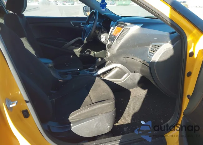 KMHTC6AD1EU200406: 44184570