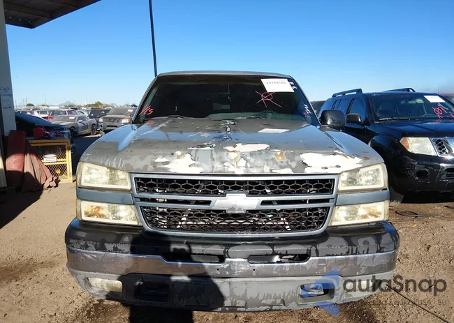 2GCEC13T451196948: 44184586