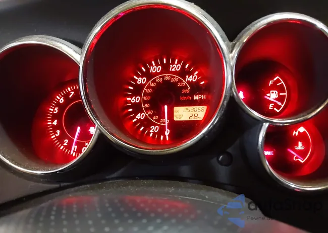 2T1KY32E93C124161: 44184622