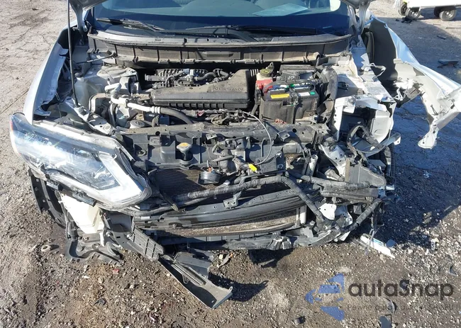 JN8AT2MT8HW400543: 44184784