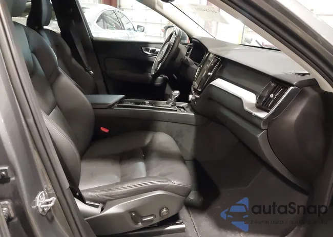 YV4A22RK5L1554760: 44184806