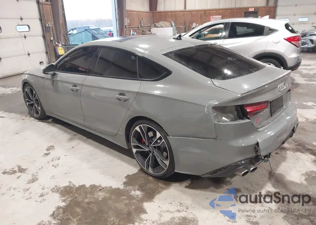 WAUC4CF58MA005952: 44184836