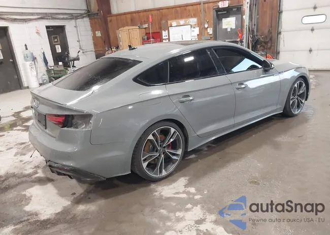 WAUC4CF58MA005952: 44184836