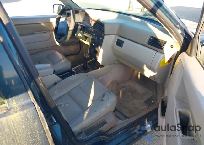 YV1LS5548V2395017: 44184863