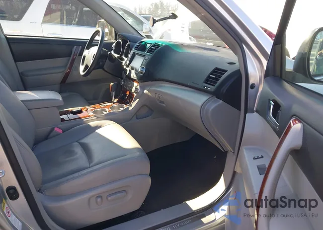 JTEDC3EH9C2005064: 44184927