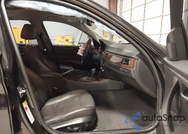 WBAVB77588NM06517: 44184938