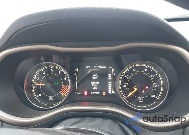 1C4PJMCS1FW504272: 44184977