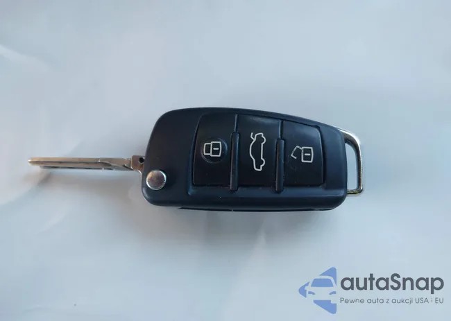 WAUKJAFM3BA073427: 44184036