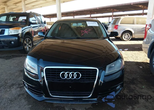 WAUKJAFM3BA073427: 44184036