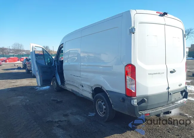 1FTYR2CM6GKA83984: 44184043