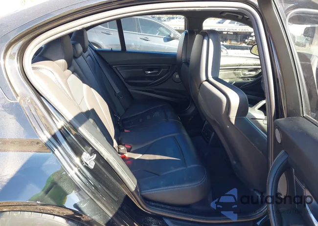 WBS8M9C53J5K98785: 44184057