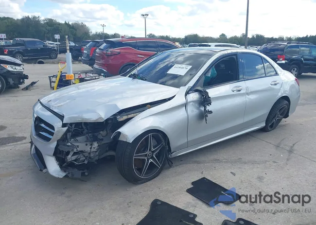 WDDWF4KB5JR418927: 44184070