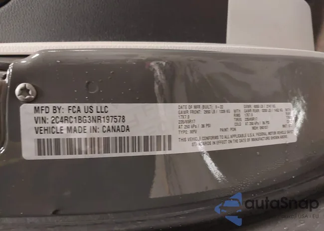 2C4RC1BG3NR197578: 44184081