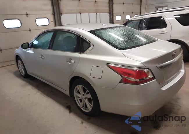 1N4AL3AP5FC122858: 44184096