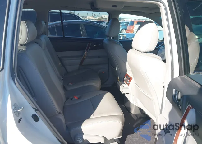 5TDDK3EH4DS218859: 44184131