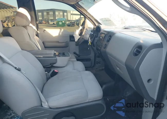 1FTRX12W06NB88816: 44184162