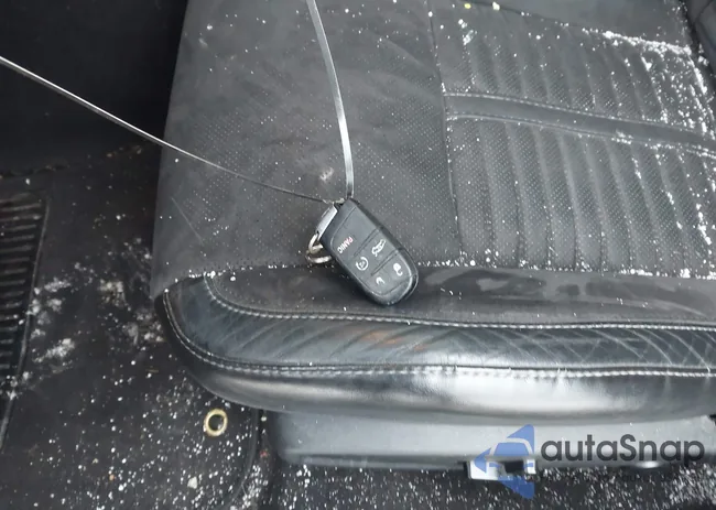 2C3CDXCT1KH716540: 44184241