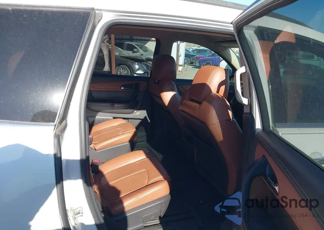 1GNKRHKD4GJ115533: 44184274