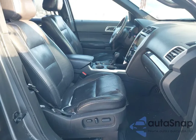 1FMHK8F80CGA99628: 44184334