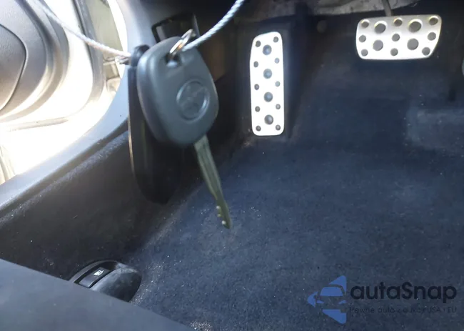 JF1ZNAA1XD2731816: 44184367