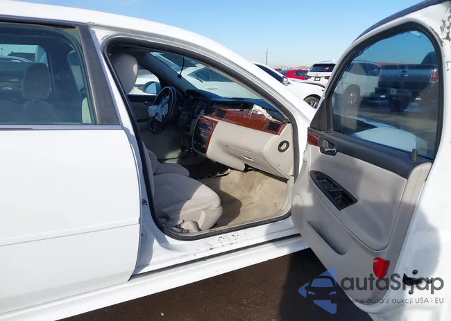 2G1WB5EK9B1138728: 44184392