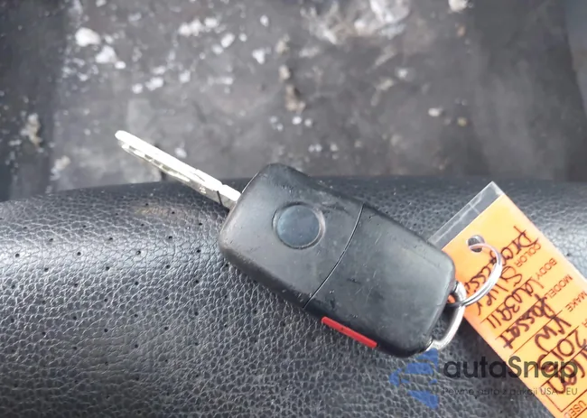 1VWBP7A33DC088159: 44184407