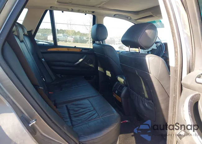 5UXFB53515LV16252: 44184408