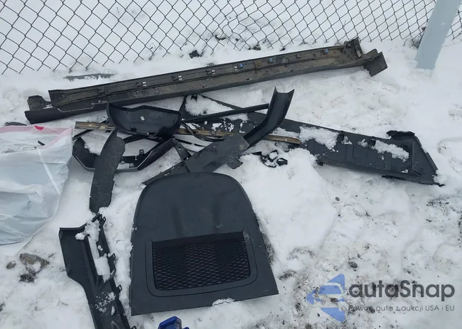 KNDP6CAC9L7707083: 44185416