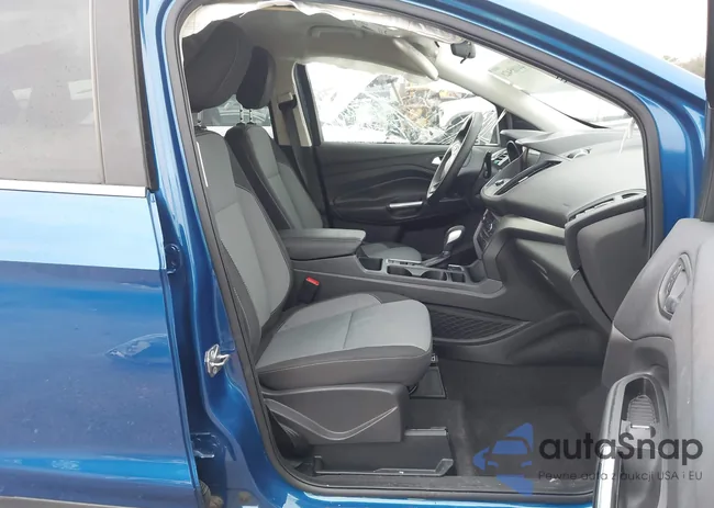 1FMCU0GD8KUB15558: 44185428