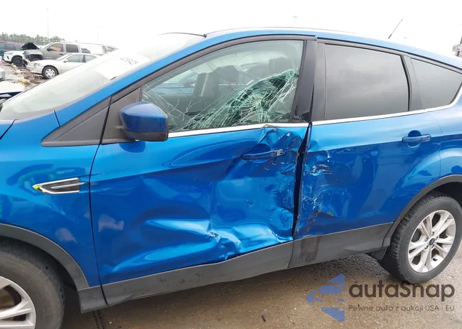 1FMCU0GD8KUB15558: 44185428