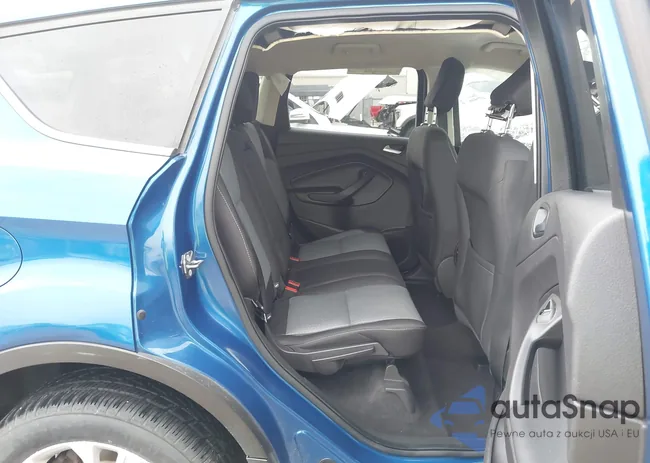 1FMCU0GD8KUB15558: 44185428