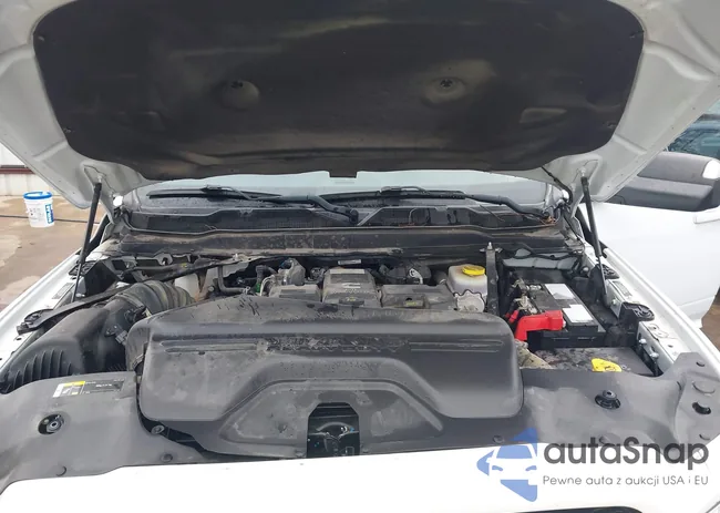 3C6UR5DL3NG382172: 44185480