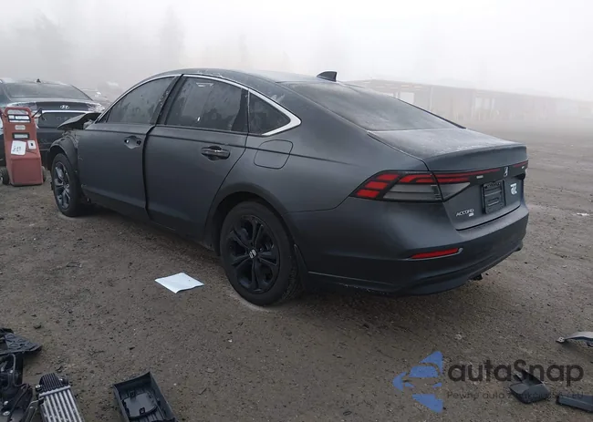 1HGCY1F39PA008083: 44185486