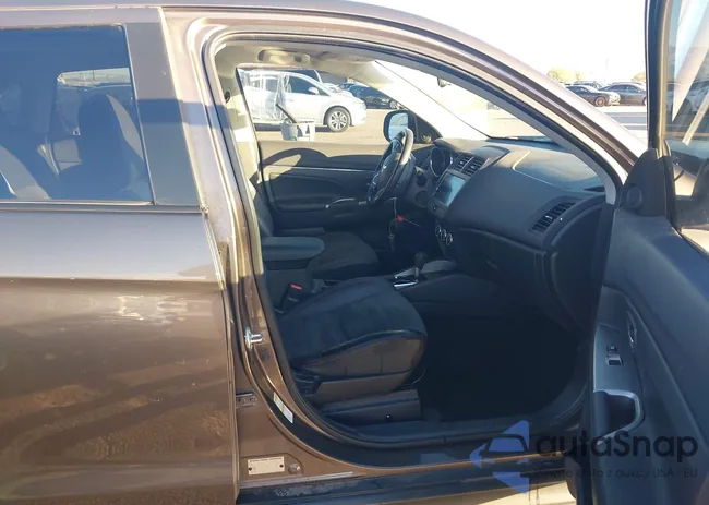 JA4AP3AWXJZ009932: 44185505