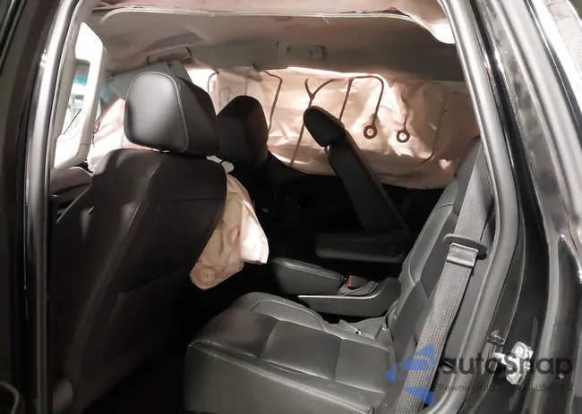 1GNSCBKC4KR232853: 44185529