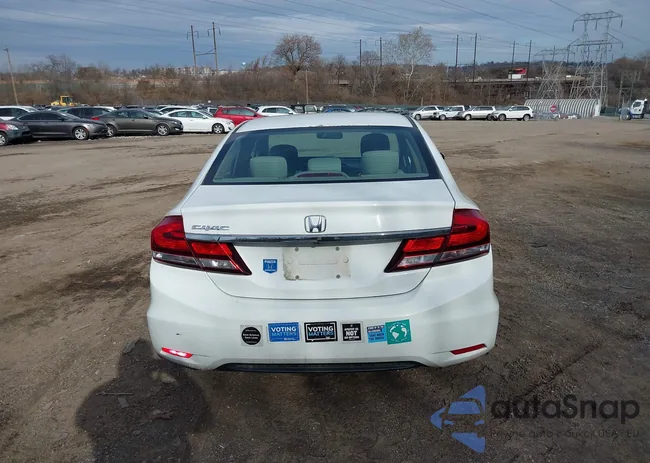 19XFB2F5XFE218563: 44185546