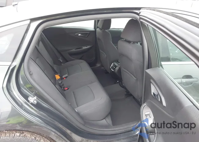 1G1ZE5STXHF284834: 44185575