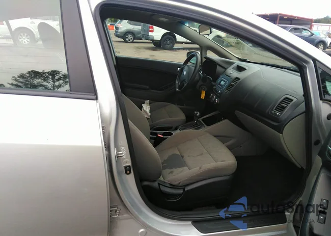 KNAFK4A60E5066747: 44185591