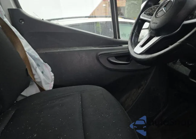 WD3PF1CD6KP100710: 44185596