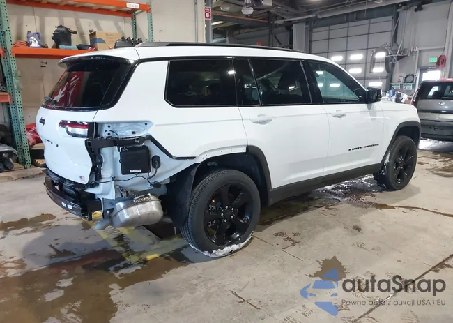 1C4RJKAG5S8706896: 44185608