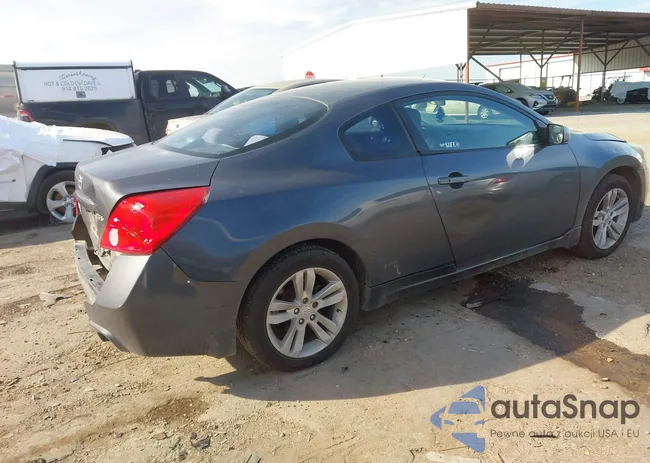 1N4AL2EP4CC208209: 44185622