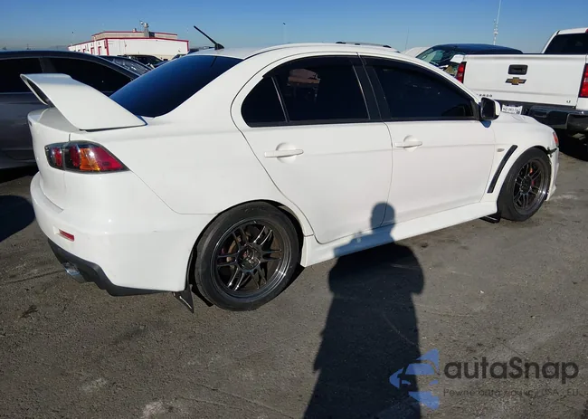 JA32W8FV3AU033432: 44185631