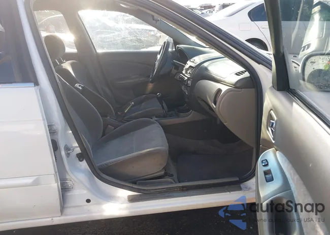 3N1CB51D73L782734: 44185644